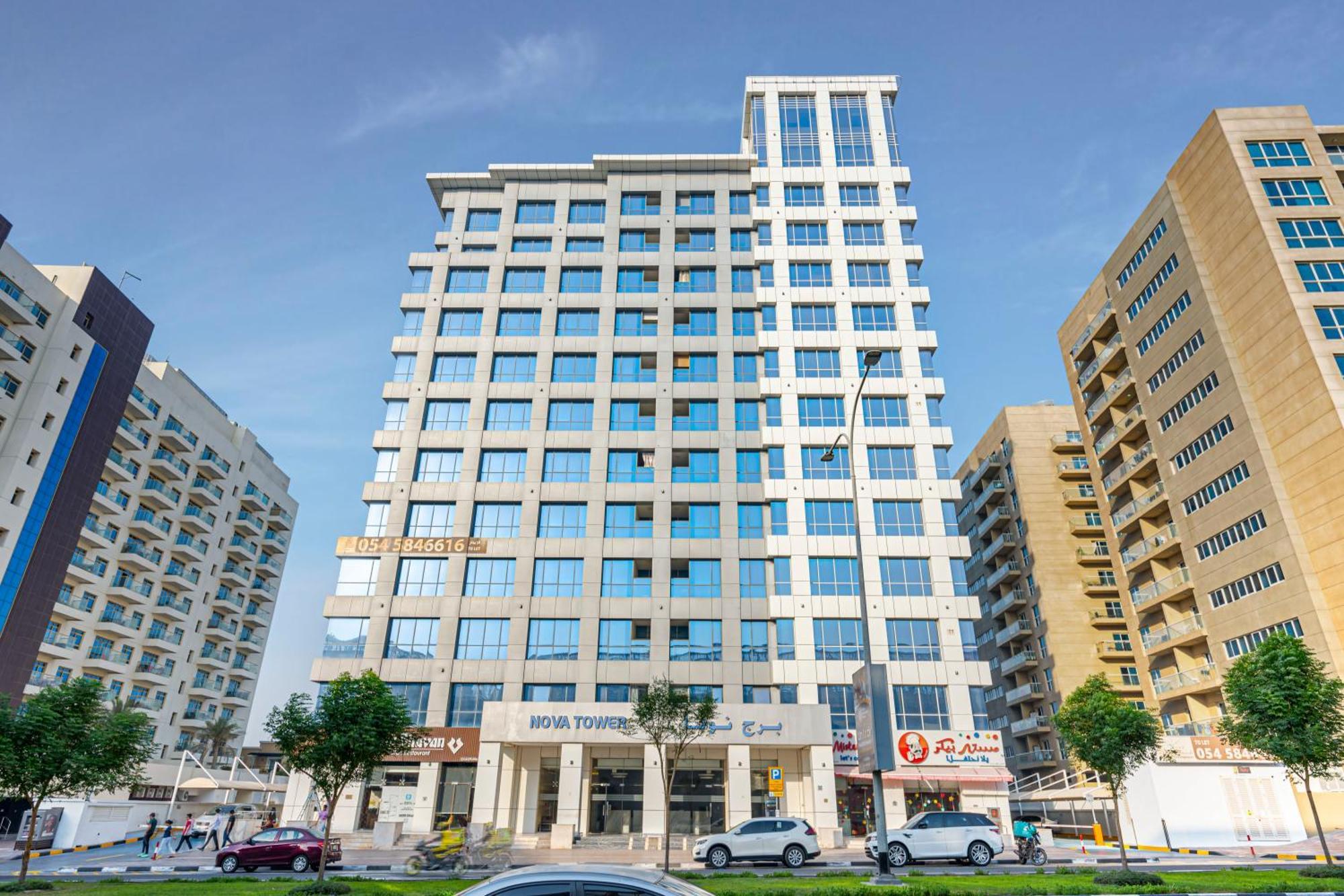 Luxury In Silicon Oasis Apartment Dubai